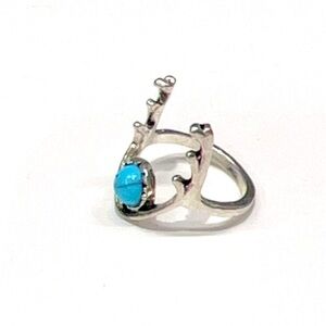Reindeer Horns  Vintage Like Faux Turquoise Stone color Silver plated Ring